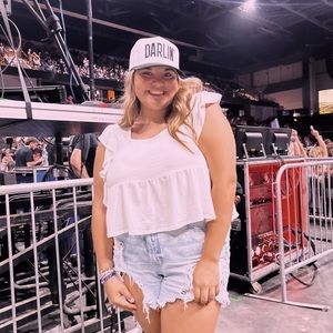 Meet your Posher, Bailey